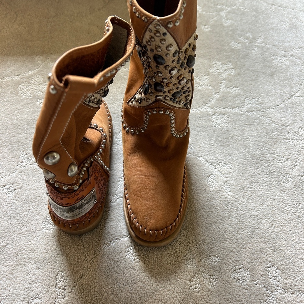 Karma of Charme boots